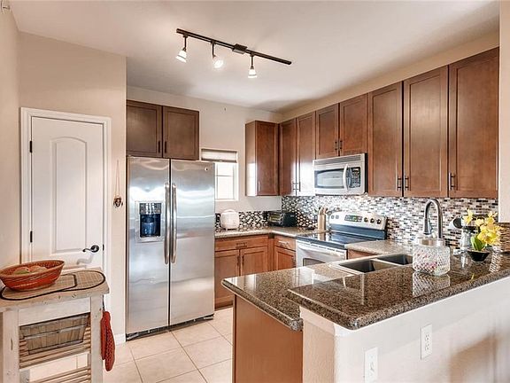 4th image of 6810 Deatonhill Dr #4301