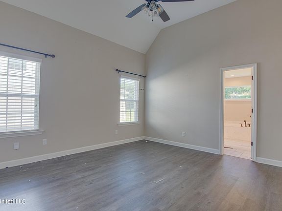 5th image of 2285 Bella Ln