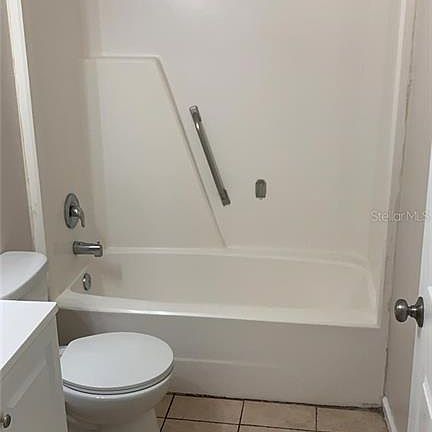 5th image of 10020 N Aster Ave APT B