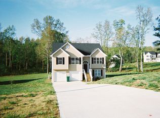 9885 Rivercliff Ln, Villa Rica, GA 30180