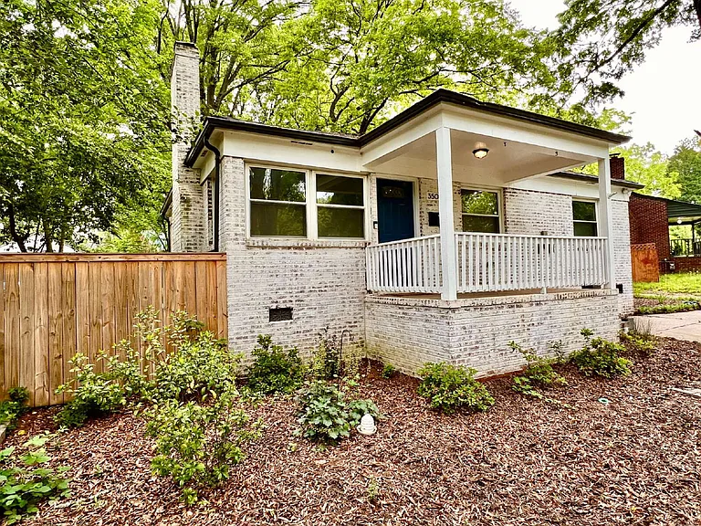 3500 Mathis Dr — Photo 2