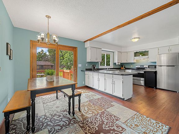 3rd image of 13401 Arrowood Ln N