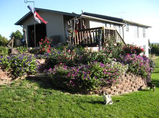 5825 SW Ridgecrest Cir, North Platte, NE 69101