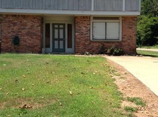 10/12 Pineywood Ct, Millbrook, AL 36054