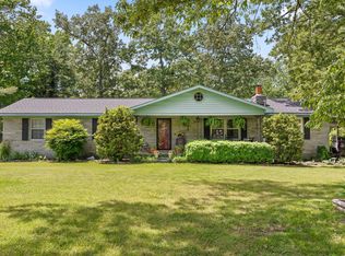 419 Trotters Cir, Estill Springs, TN 37330