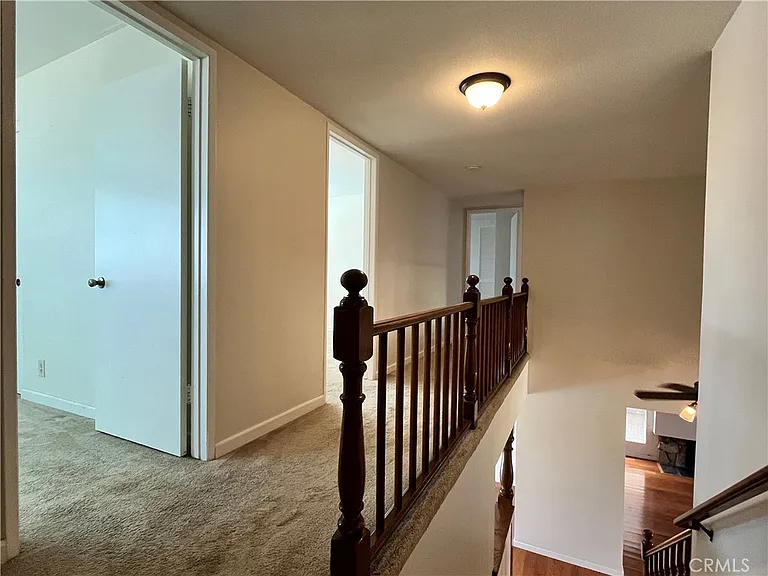 8252 Suffield St — Photo 15