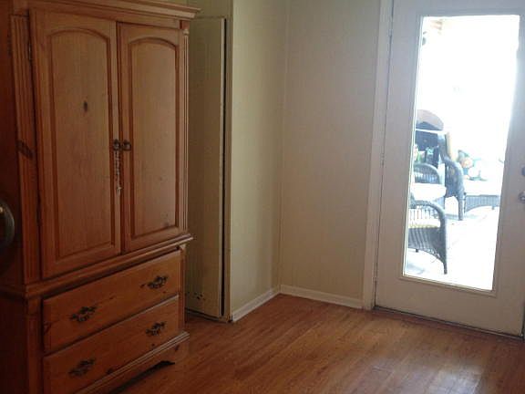 2nd image of 207 Kathryn St