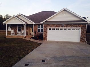 10265 Falcon Crest Dr, Ooltewah, TN 37363