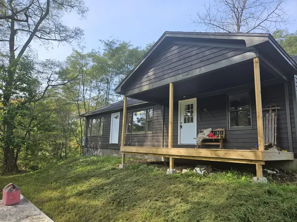 31 Lander Road, Parkman, ME 04443