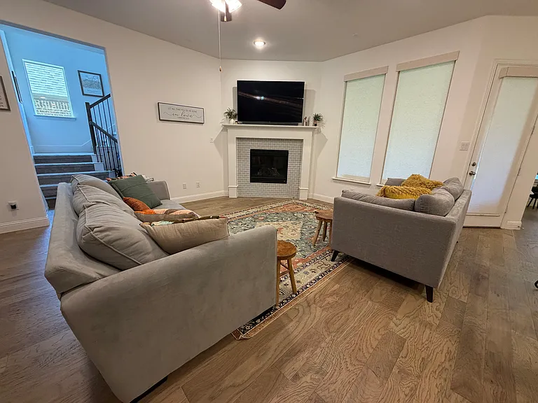 2217 Laguna Dr — Photo 13