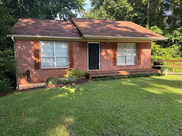 100 Teaver Ct, Lagrange, GA 30240
