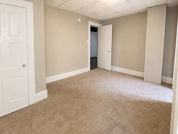 5th image of 20 Orchard St Floor 1