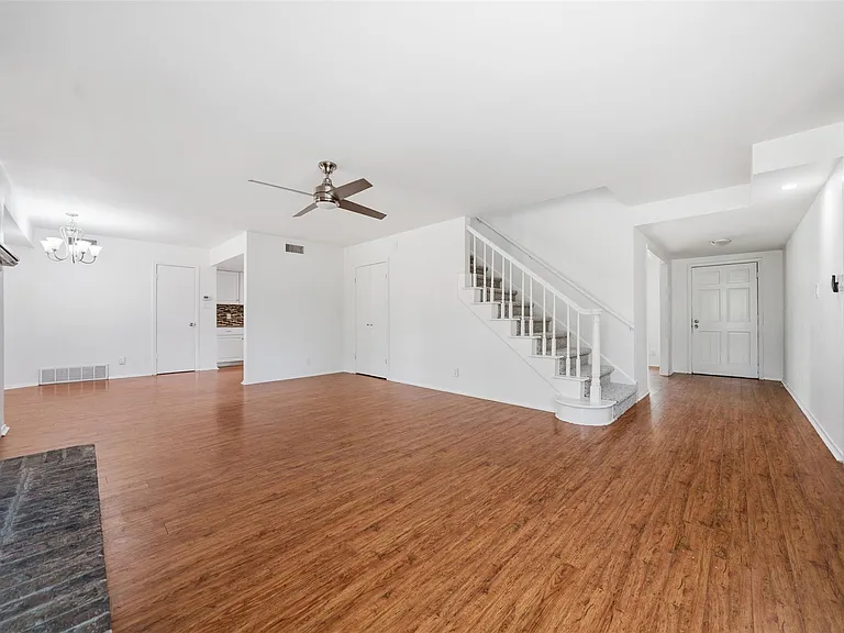 9005 Blue Quail Dr — Photo 5