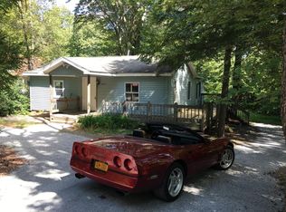 2163 Freedom Way, Pocono Summit, PA 18346