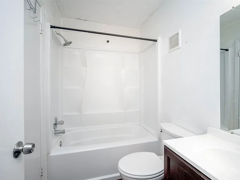 7131 Brendam Ln — Photo 20