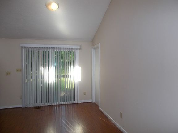4th image of 11024 Kingfisher Dr