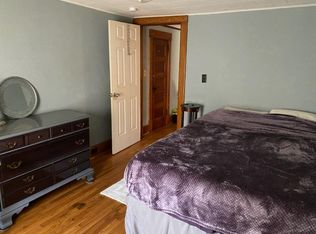 22 Reading Ave, Hillsdale, MI 49242