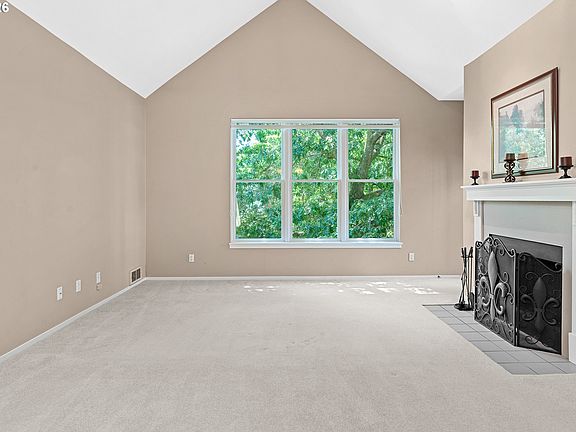 5th image of 205 S Montgomery St #401B