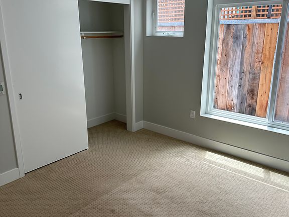 5th image of 7 Vandewater St Unit 203