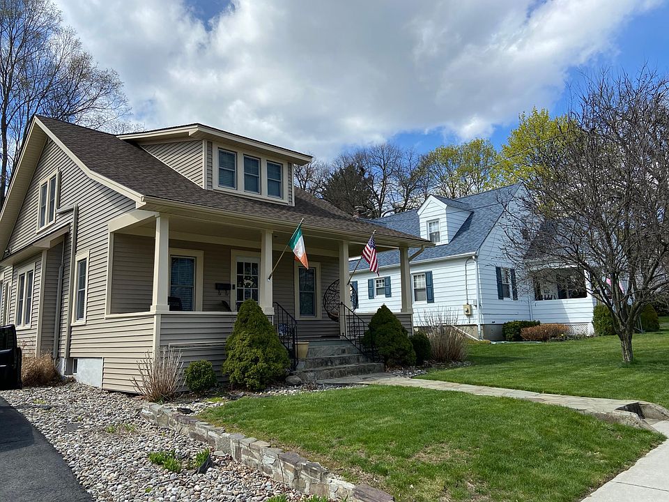 1st image of 44 Highland Ave