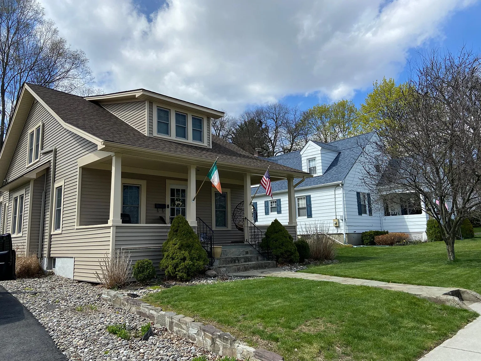 44 Highland Ave photo 1