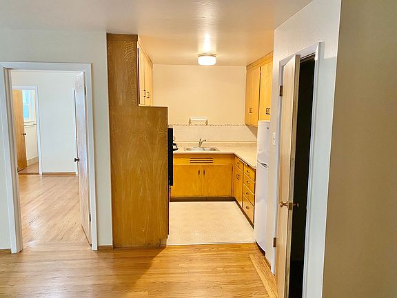 5th image of 530 Bartlett St #2