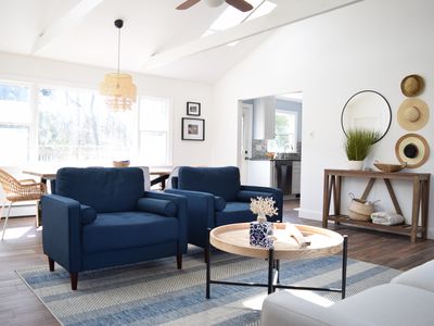 (Undisclosed Address), East Hampton, NY, 11937