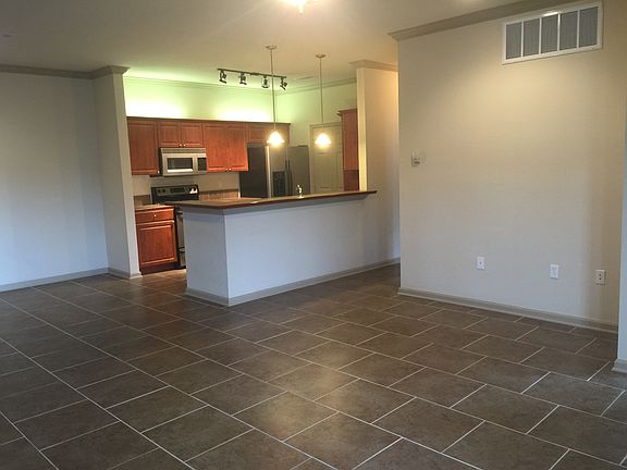 2nd image of 350 Emerald Forest Blvd APT 25104