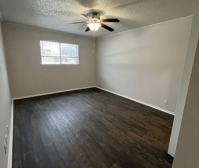 Juniper Springs Apartments — Photo 116