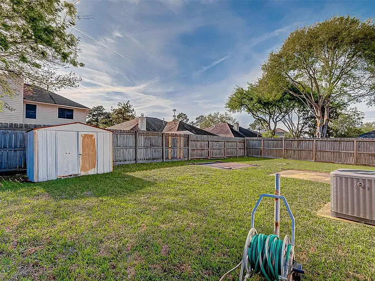 125 Barbetta Ct — Photo 47