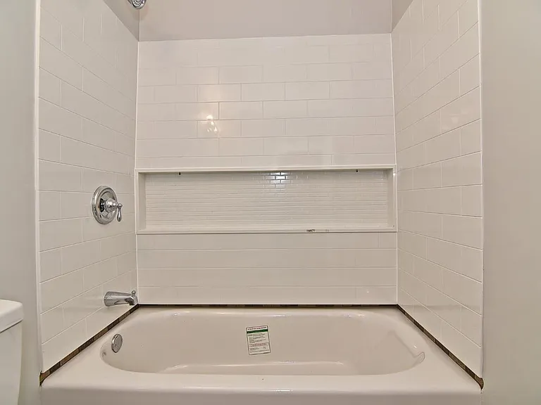 2520 E Jefferson St #A — Photo 23