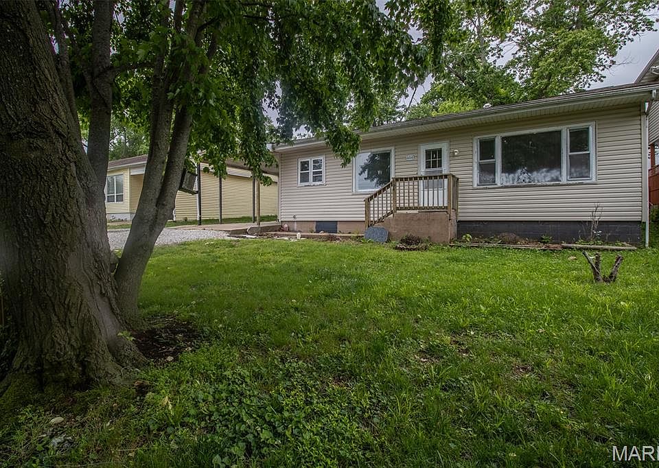1st image of 604 Bonnie St