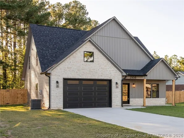 2956 Braddy Rd, Fayetteville, NC 28306