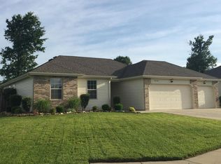 4744 W Skyler Dr, Springfield, MO 65802