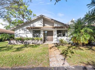 3915 Arelia Dr N, Delray Beach, FL 33445