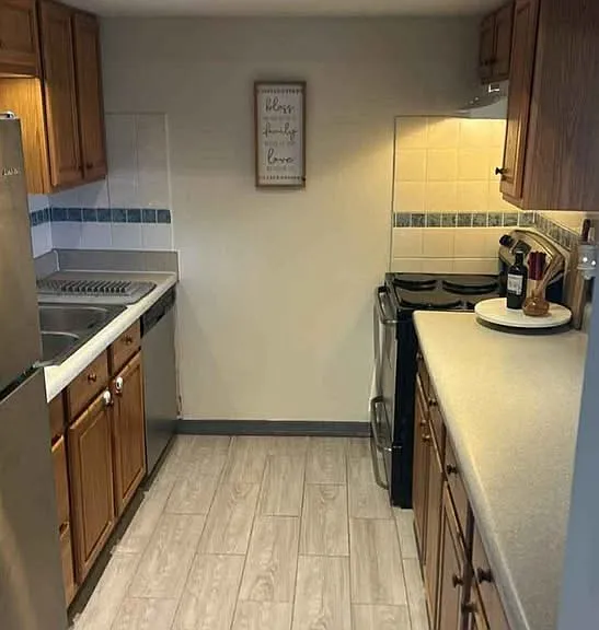 831 N Keene Rd #C — Photo 6