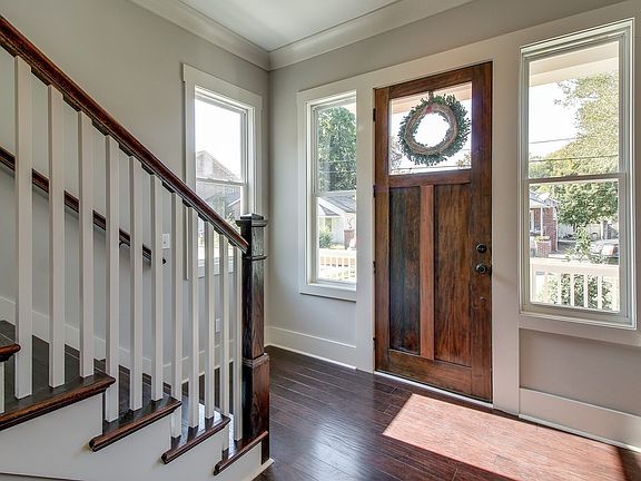 4th image of 1107 Park St
