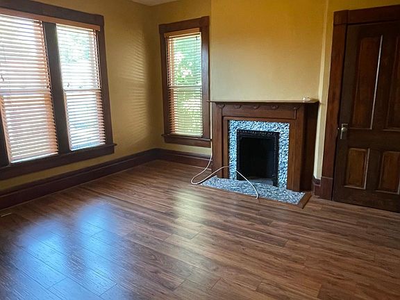 5th image of 546 Oakwood Ave #546