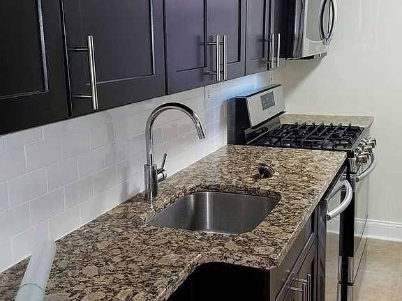2nd image of 49 E 19th St APT 33