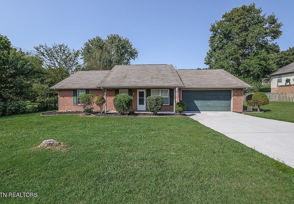 1st image of 757 Meadow Ridge Rd