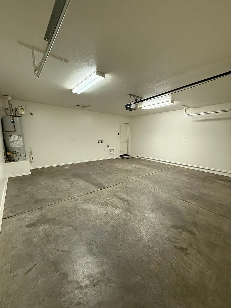 3866 Teri Court — Photo 2