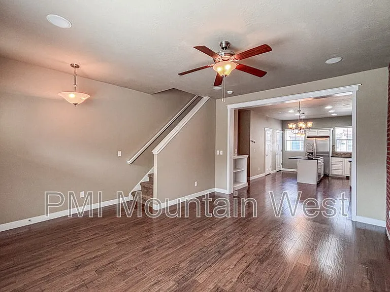 420 N Main St #29 — Photo 15