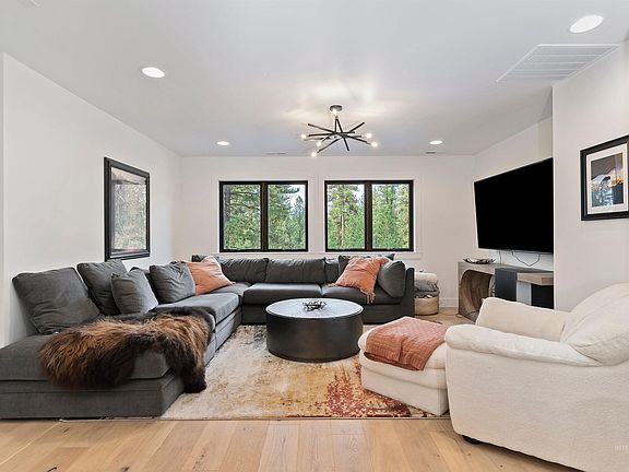 4th image of 13322 Vili Rd