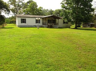 320 Clayton Ln, Livingston, TX 77351