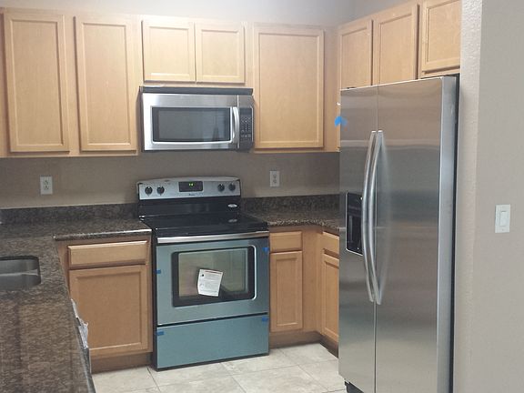5th image of 20419 NW 14th Ct