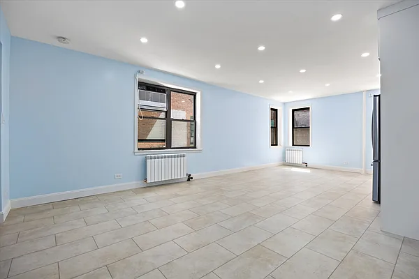 Living room, photo 3