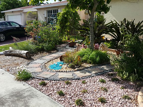 2nd image of 11711 NW 34th Pl