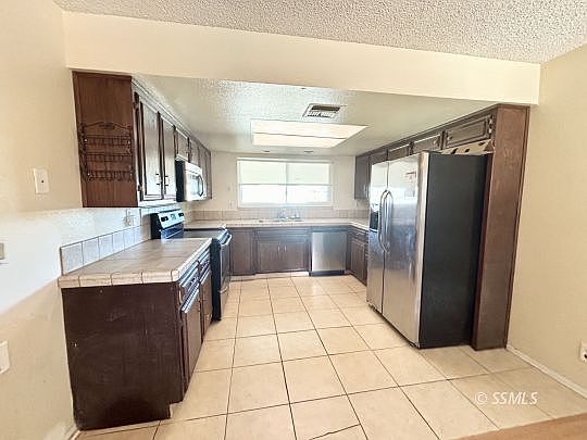 4th image of 513 Indian Wells Ln