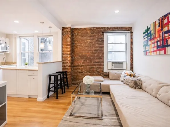 121 Salem St, Boston, MA 02113