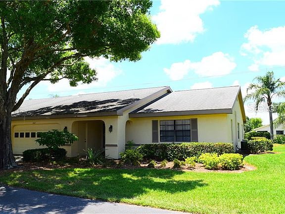 3rd image of 2321 Lancaster Dr